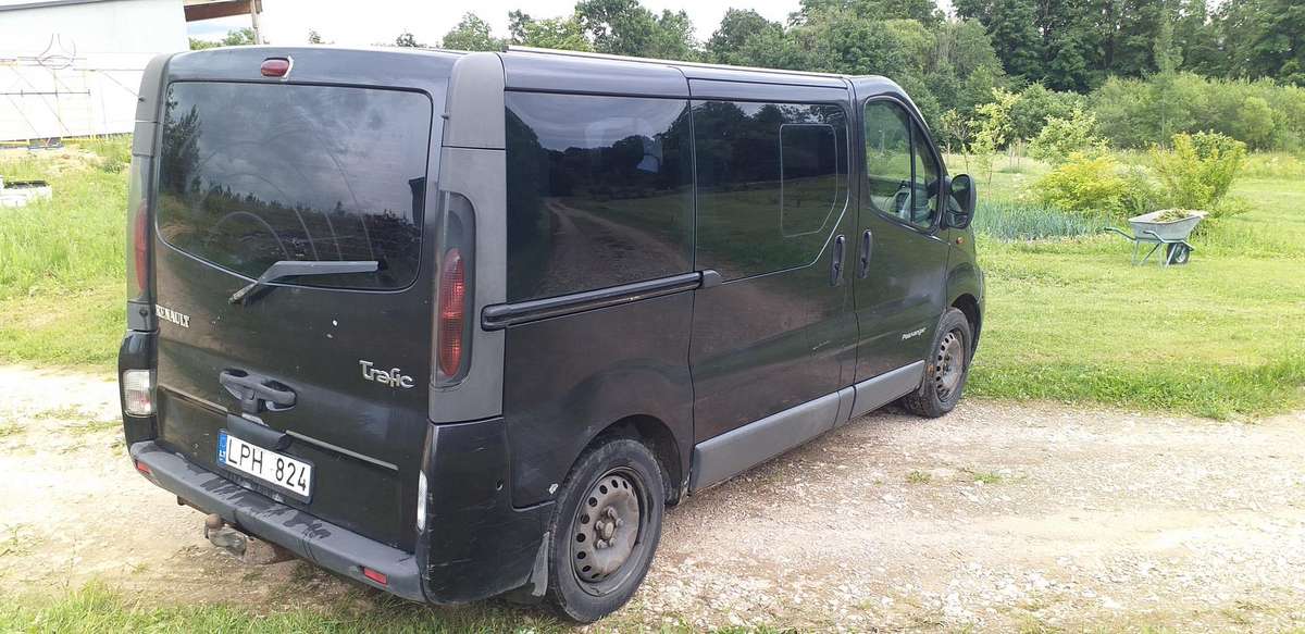 Renault Trafic - 2