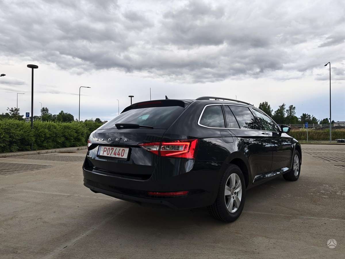 Skoda Superb, 2.0 l., Универсал