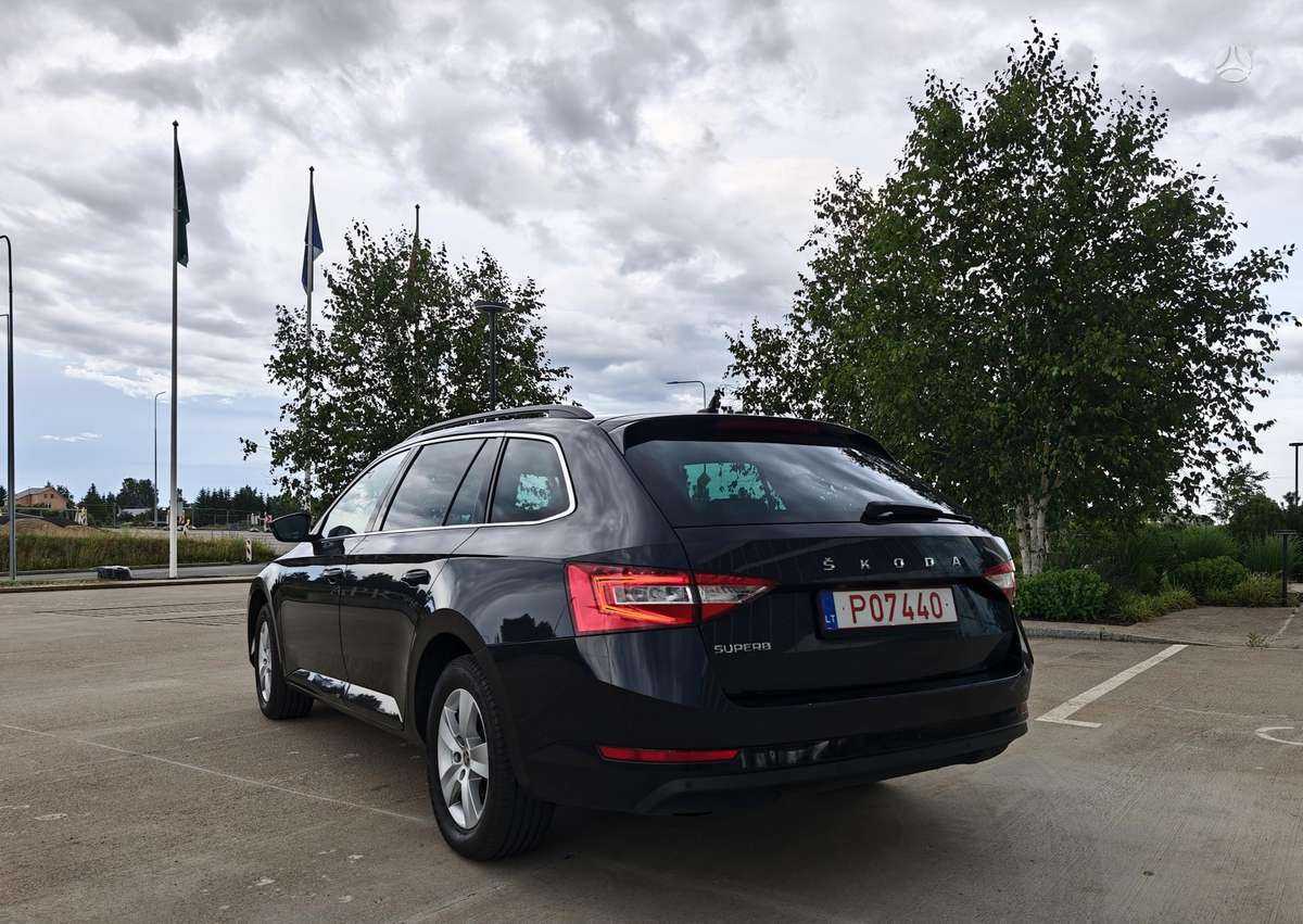 Skoda Superb, 2.0 l., wagon