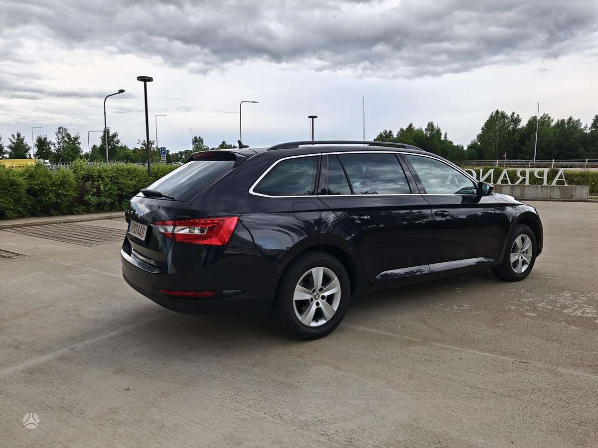 Skoda Superb, 2.0 l., Универсал