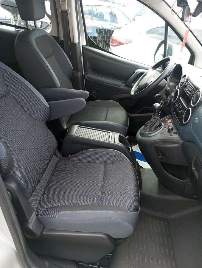 Peugeot Partner - 12