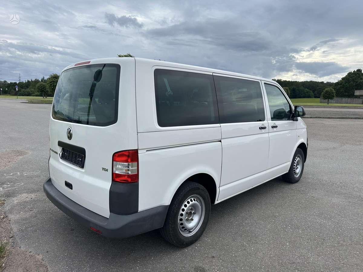 Volkswagen Transporter - 5