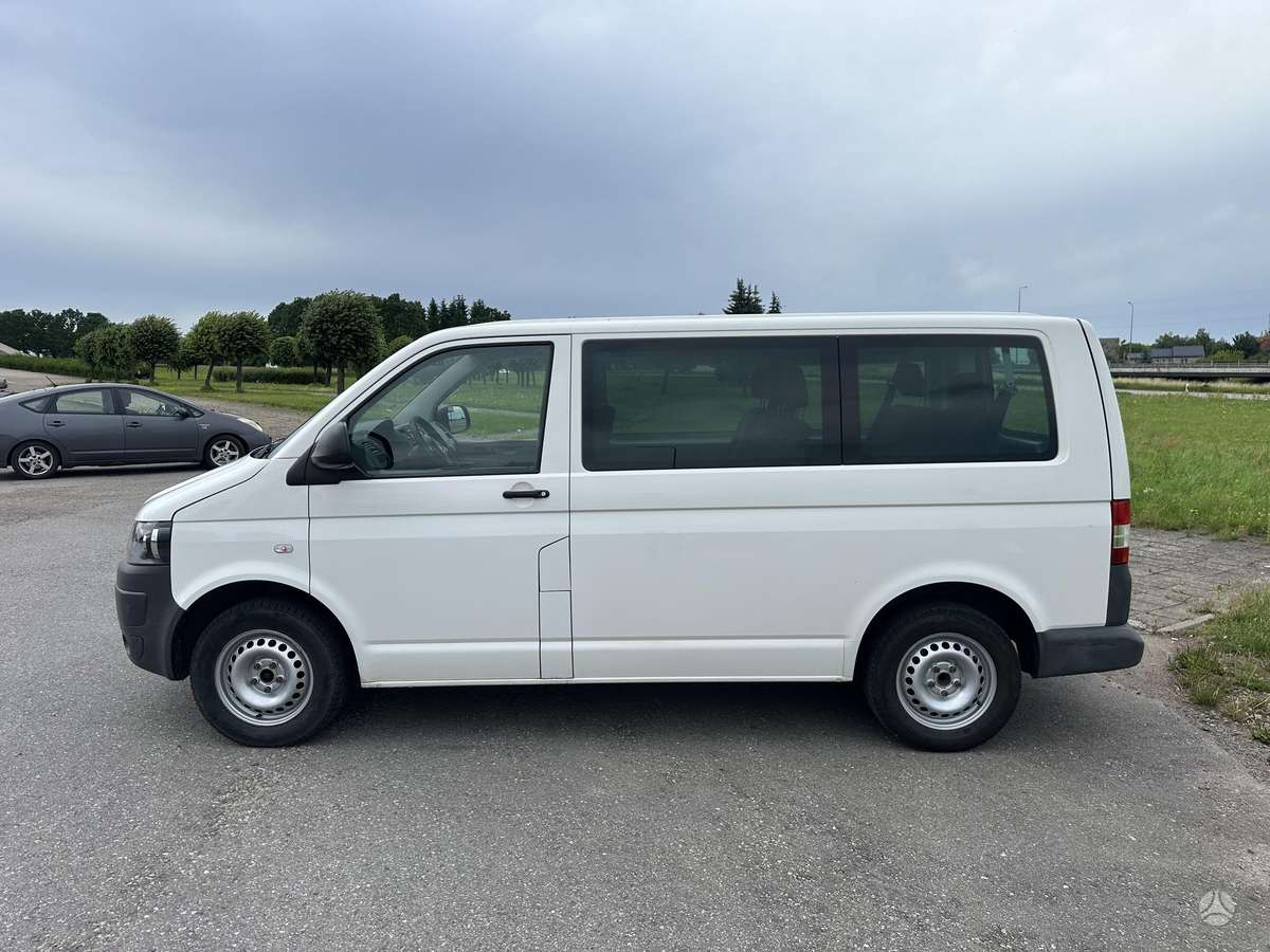Volkswagen Transporter - 8