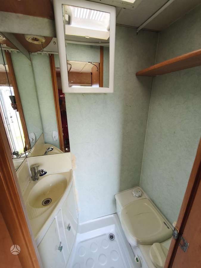 Swift 570, kemperis