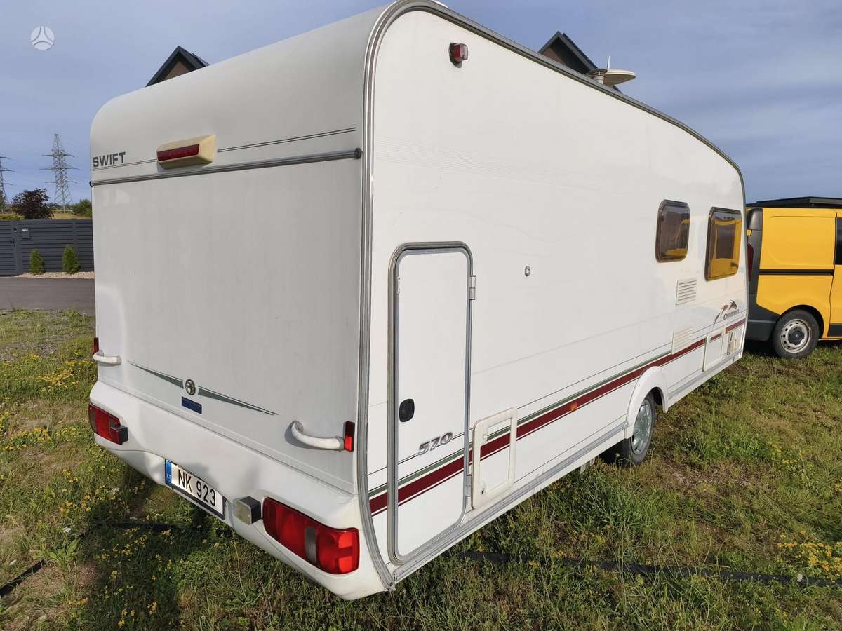 Swift 570, prikabinami nameliai