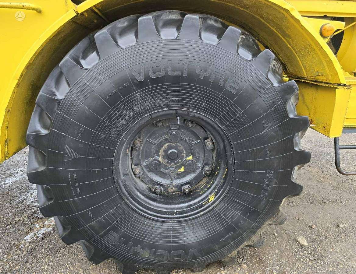 MTZ Kirovec K-700A, tractors