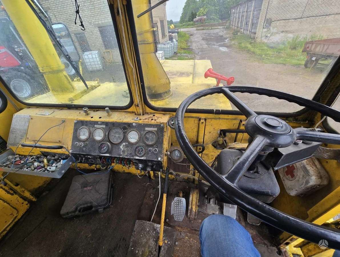 MTZ Kirovec K-700A, тракторы