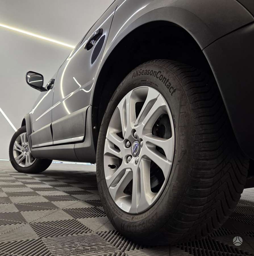 Volvo XC70, 2.4 l., Универсал