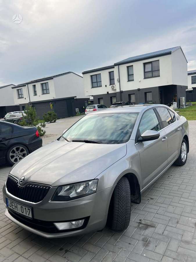 Škoda Octavia - 2