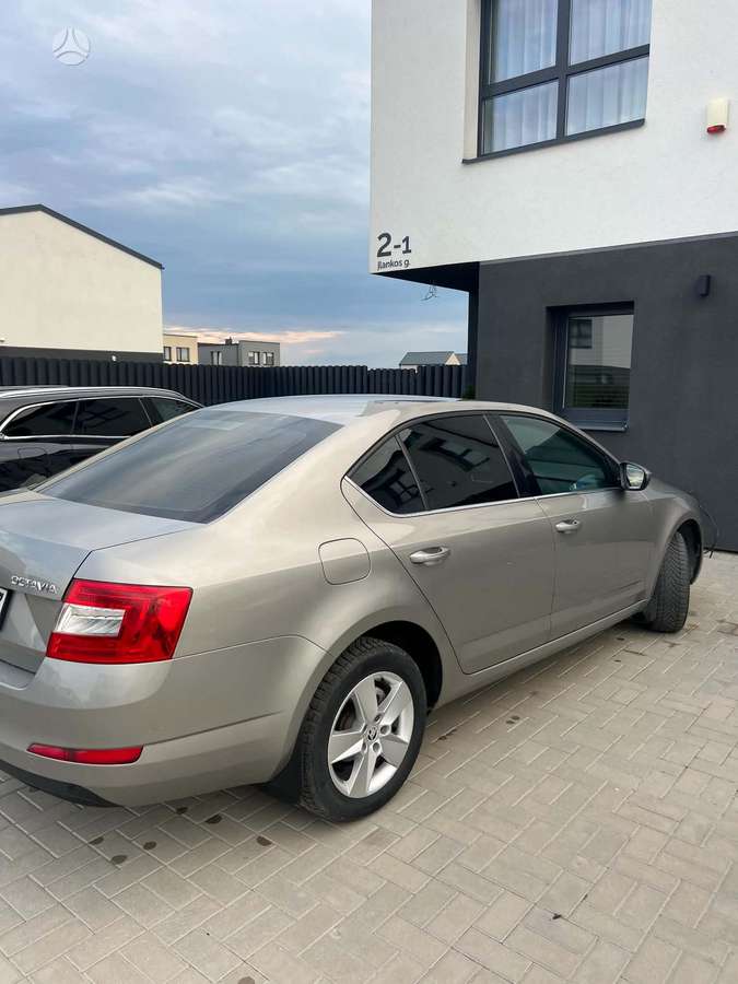 Škoda Octavia - 3