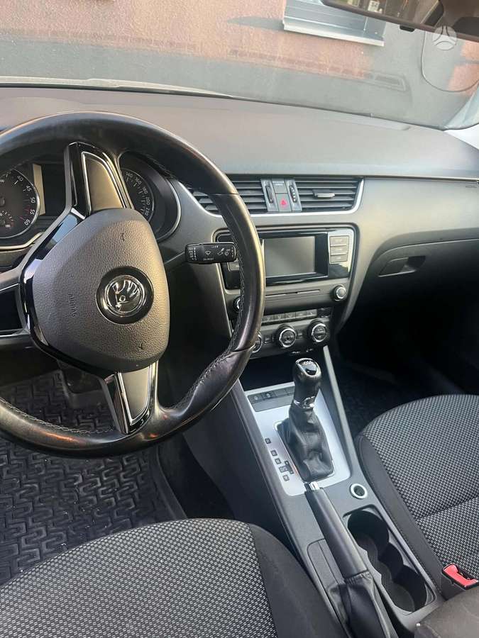 Škoda Octavia - 7