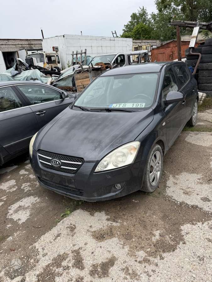 Kia Ceed, 1.6 l., hatchback