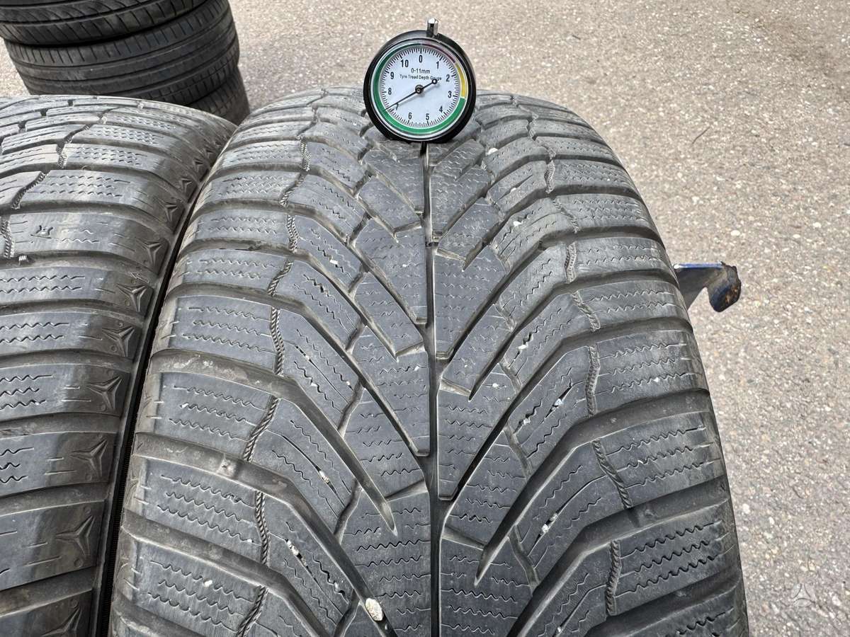 Kumho WinterCraft WP52, winter 235/50 R19