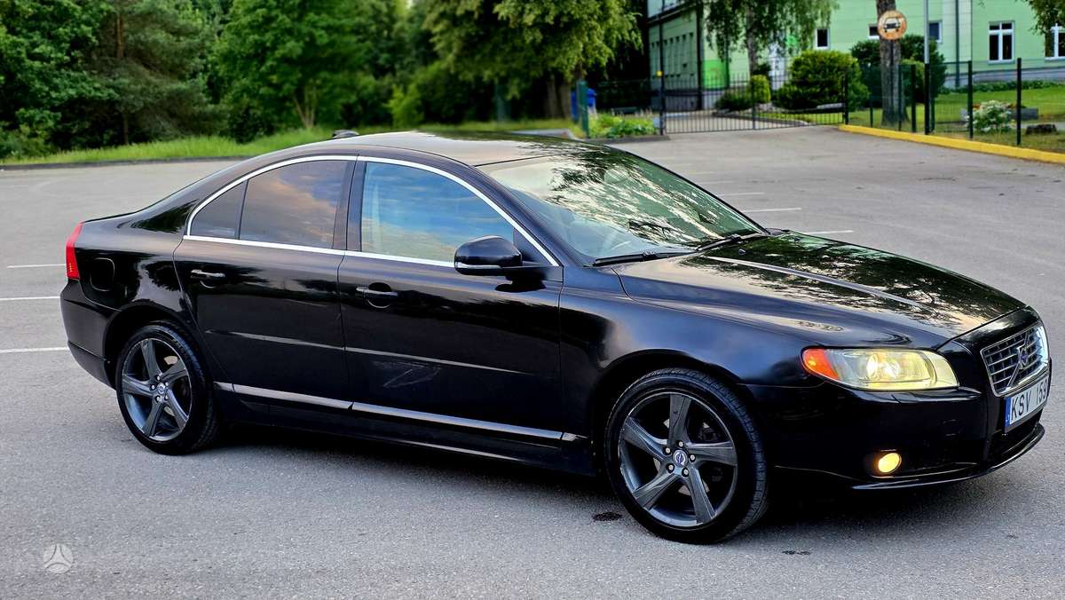Volvo S80, 2.4 l., Седан