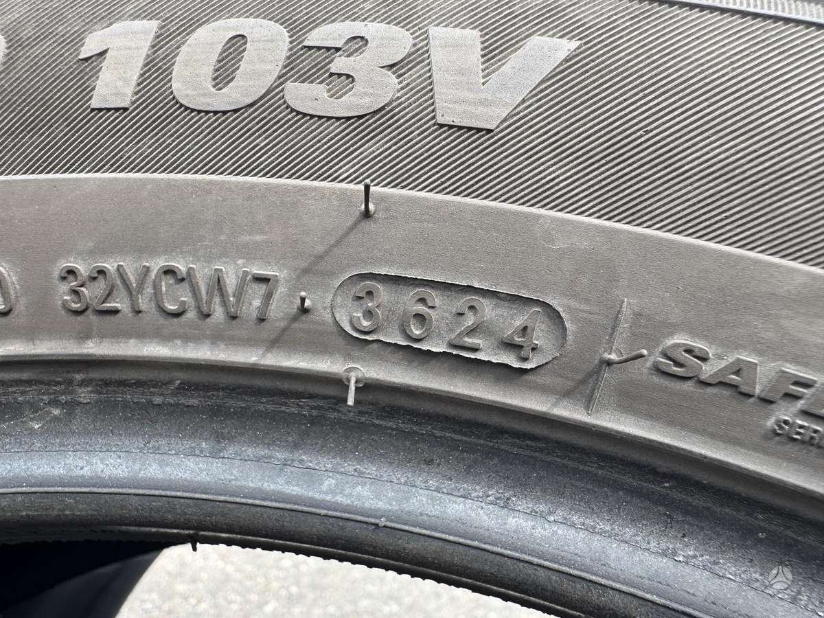 Kumho WinterCraft WP52, winter 235/50 R19