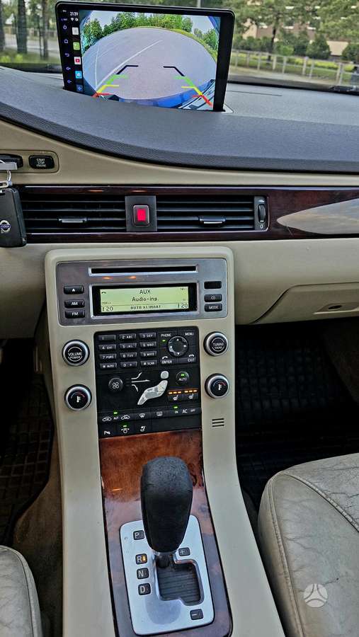 Volvo S80, 2.4 l., Седан