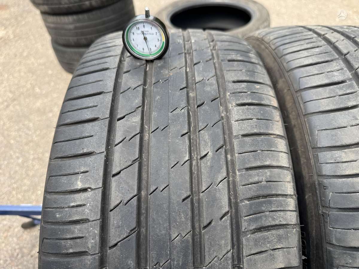 Tracmax, summer 245/35 R21