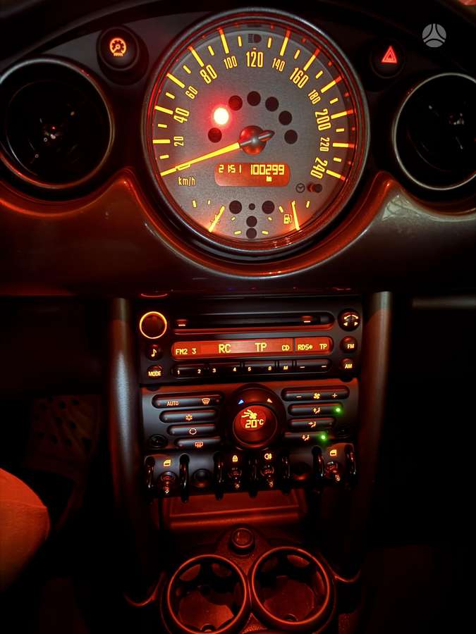 Mini Cooper, 1.6 l., kabrioletas