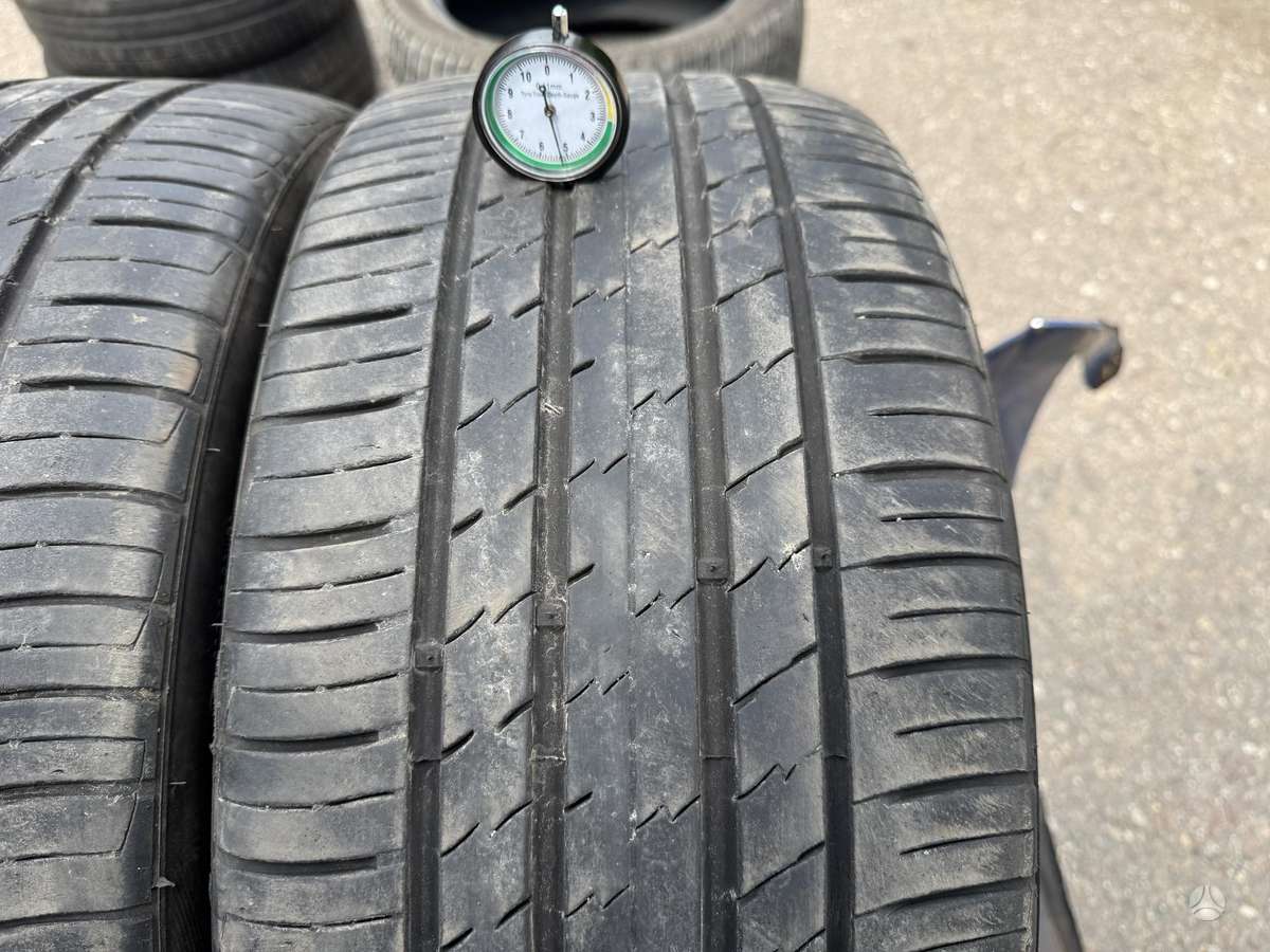 Tracmax, summer 245/35 R21
