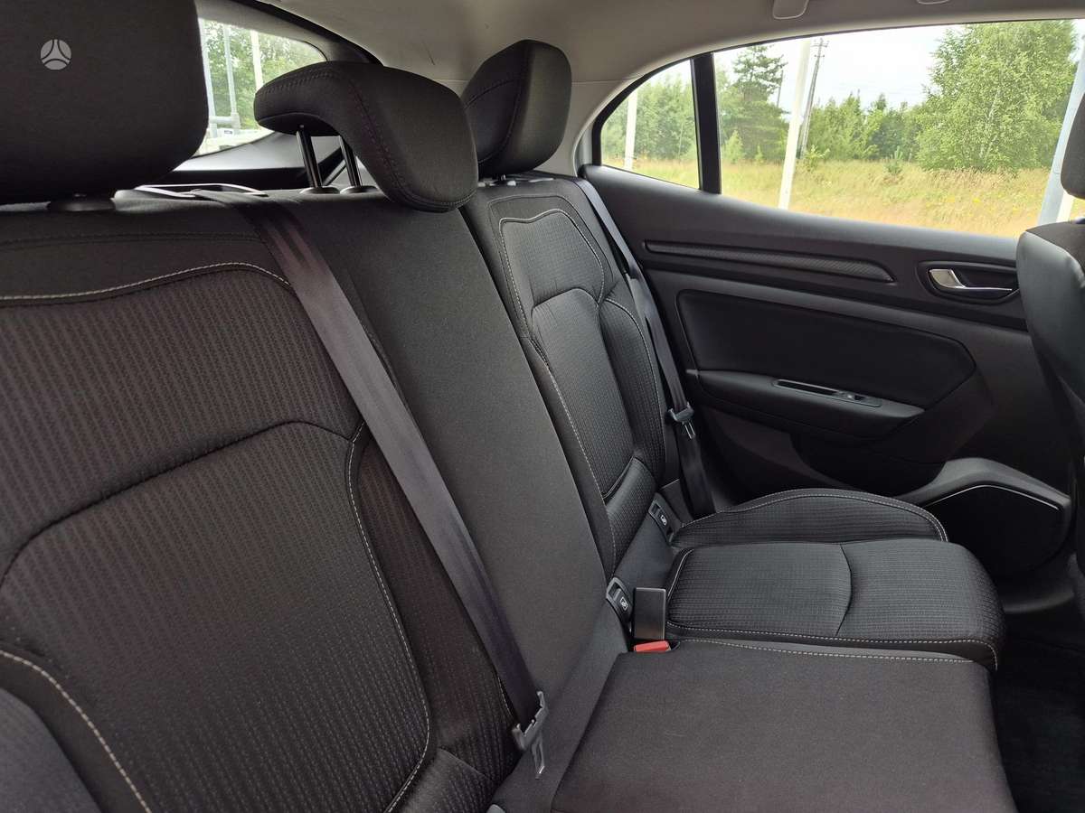 Renault Megane - 8