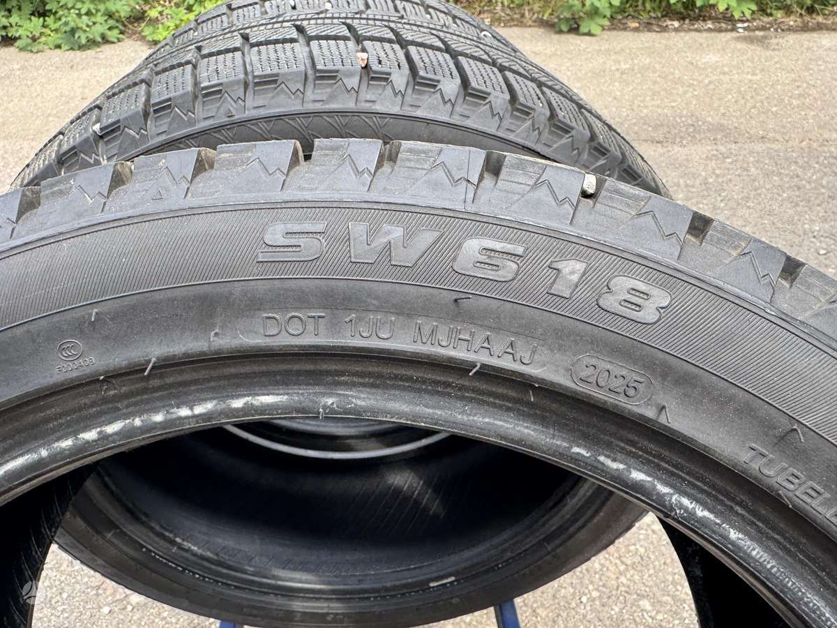 Goodride, зимние 235/45 R18
