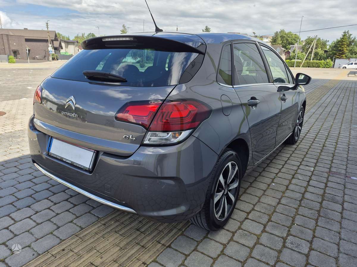 Citroen C4, 1.2 l., Хэтчбек