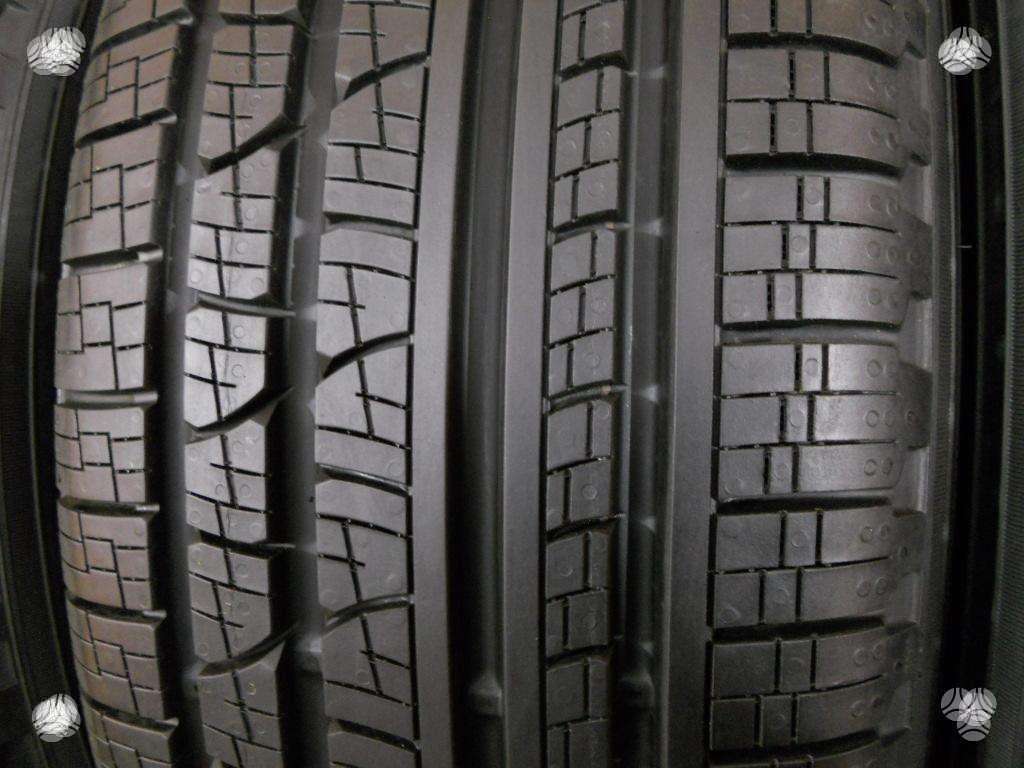 Pirelli 95% 4x4 Pirelli 2+2+, universalios 255/55 R20