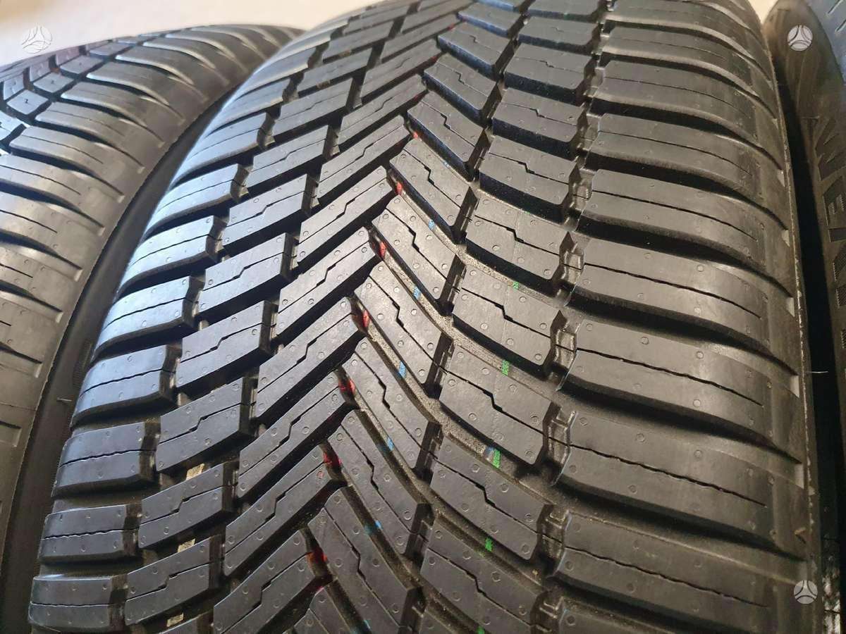 Bridgestone 2024m 98% A005+, всесезонные 215/50 R19