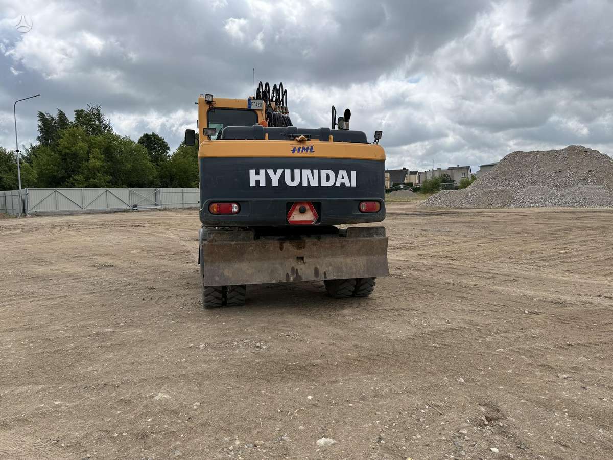 Hyundai 140w-9 Robex, ekskavatoriai