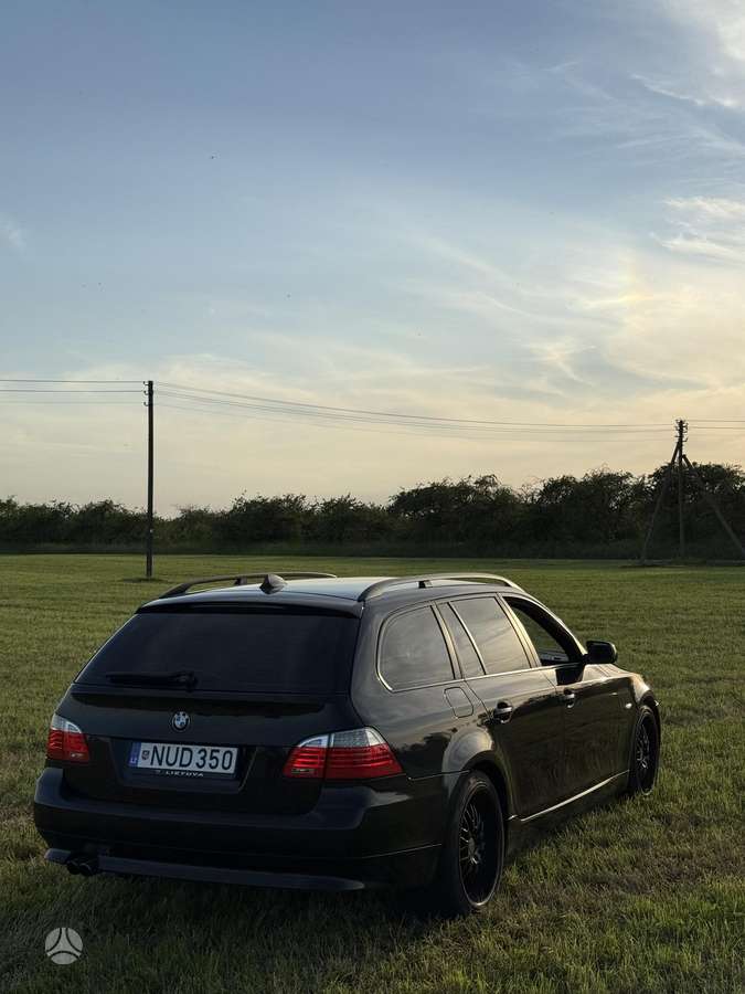 BMW 523, 2.5 l., wagon