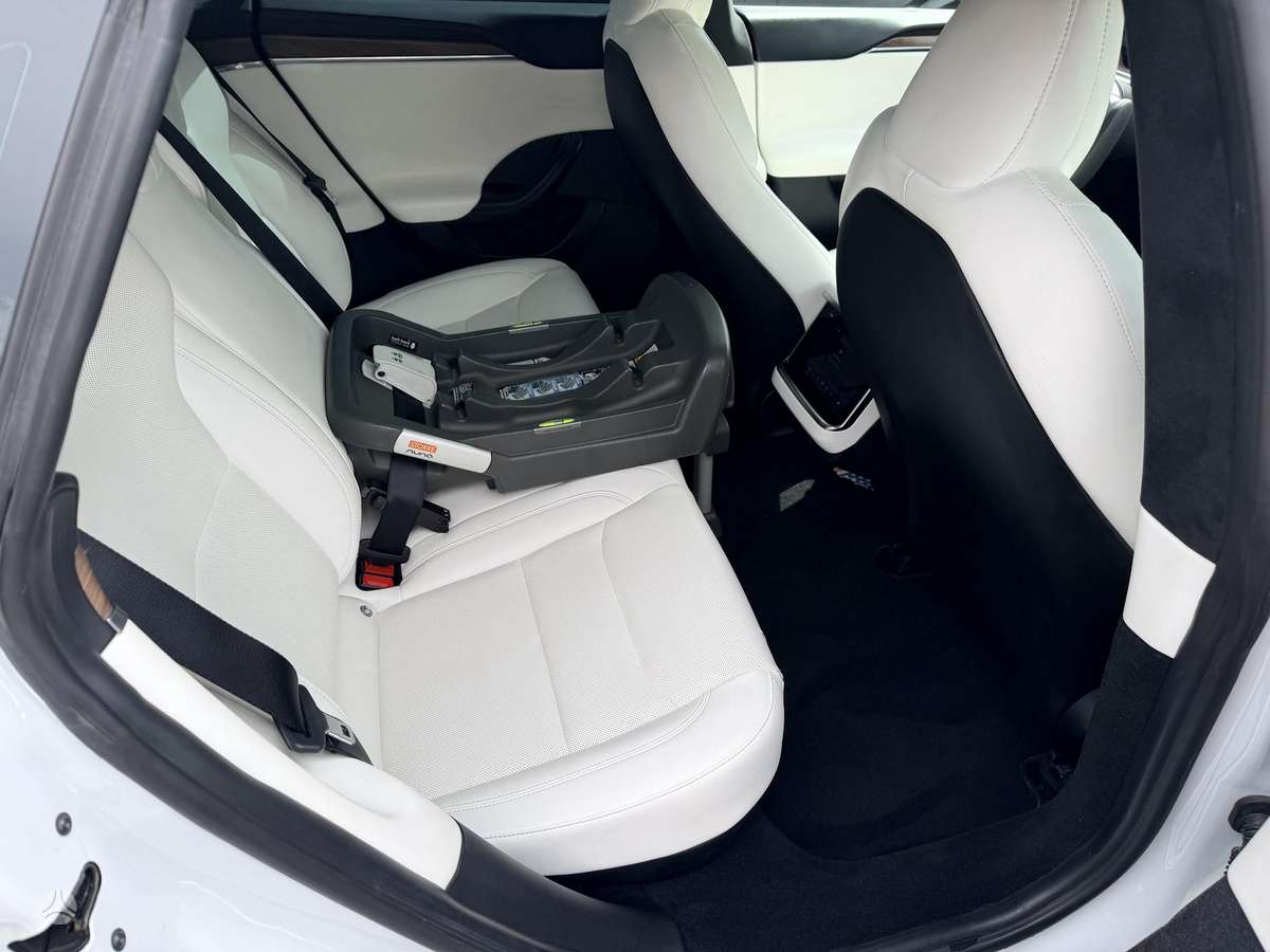 Tesla Model S, 100 kWh, hatchback