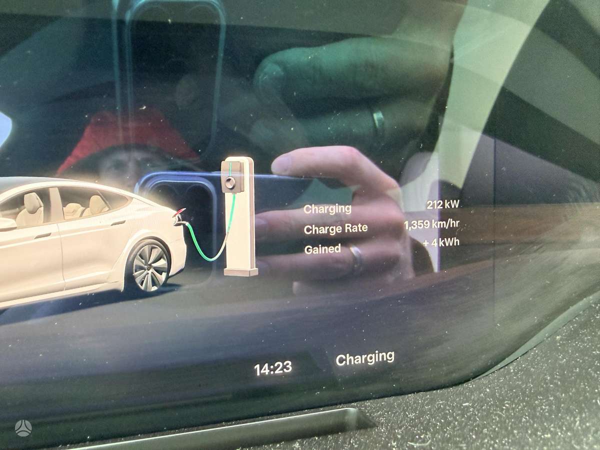 Tesla Model S, 100 kWh, hečbekas