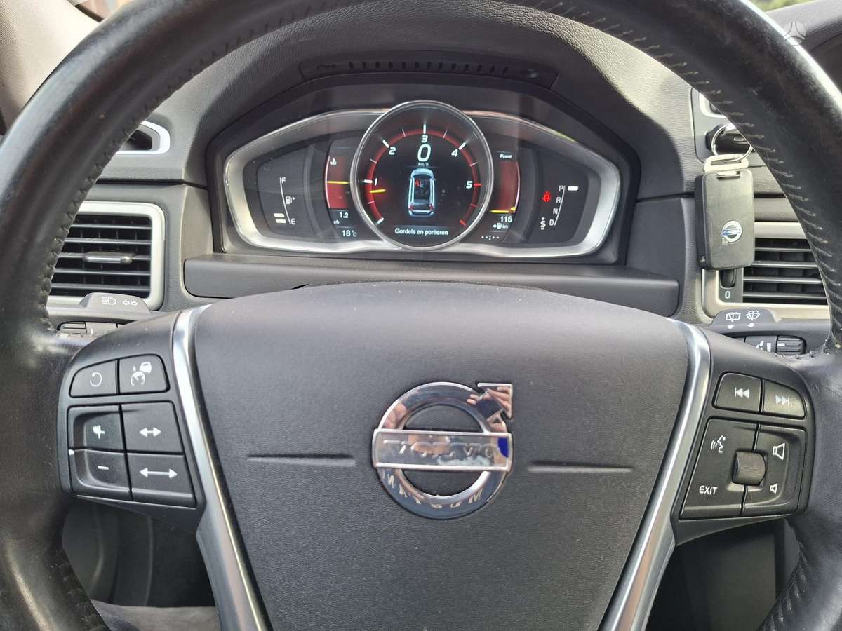 Volvo V70, 2.0 l., Универсал