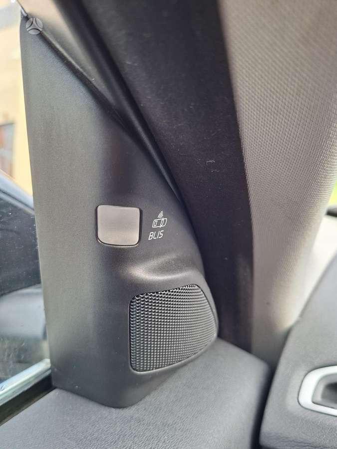 Volvo V70, 2.0 l., Универсал