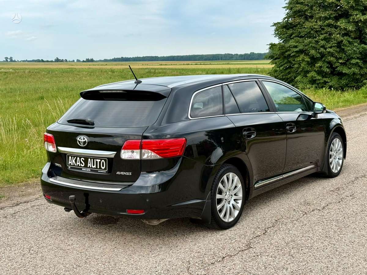 Toyota Avensis, 1.8 l., Универсал