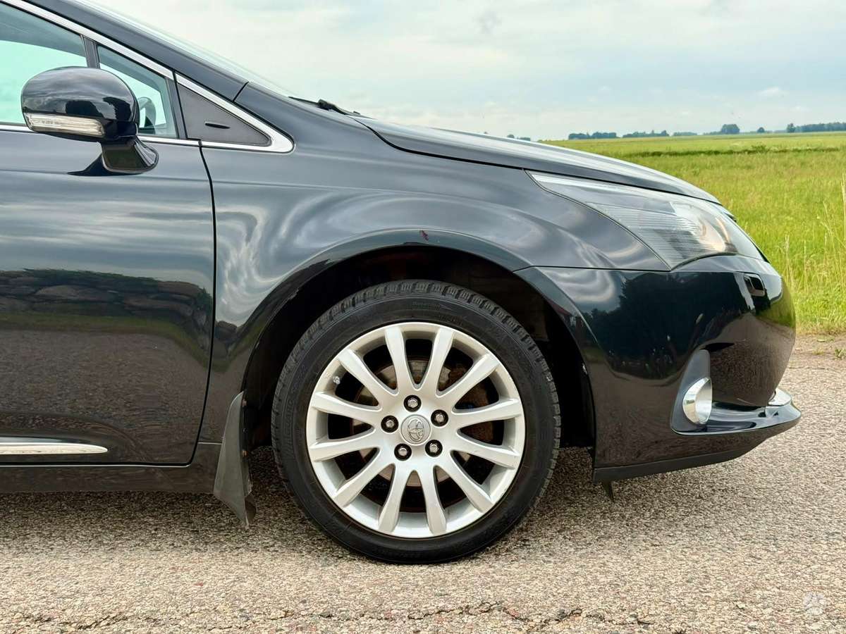 Toyota Avensis, 1.8 l., Универсал