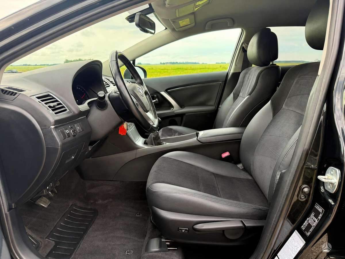 Toyota Avensis, 1.8 l., Универсал