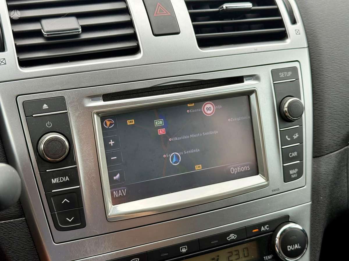 Toyota Avensis, 1.8 l., Универсал