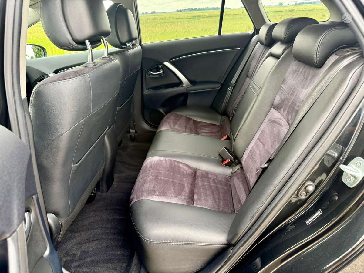 Toyota Avensis, 1.8 l., Универсал