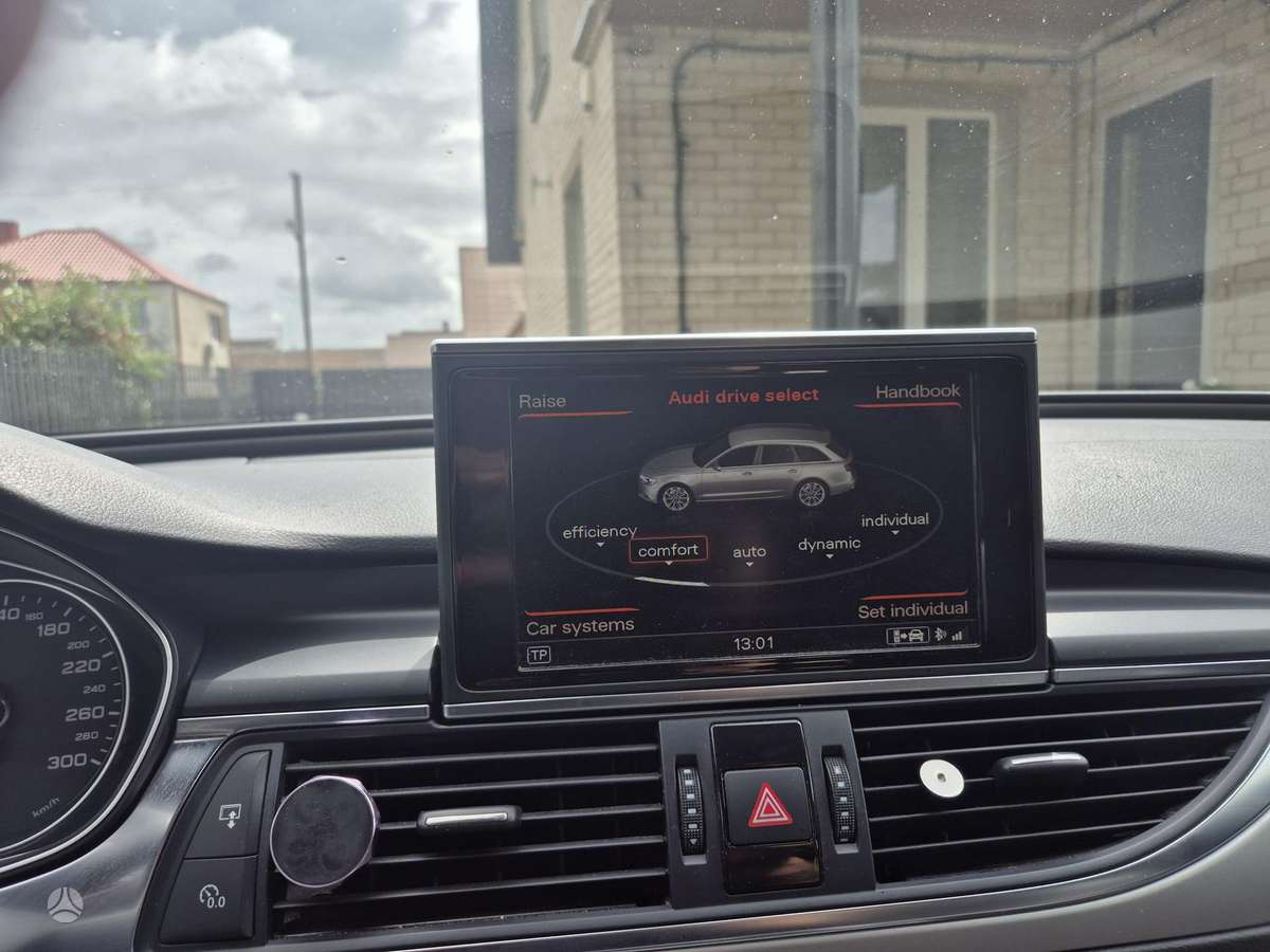 Audi A6, 3.0 l., universalas