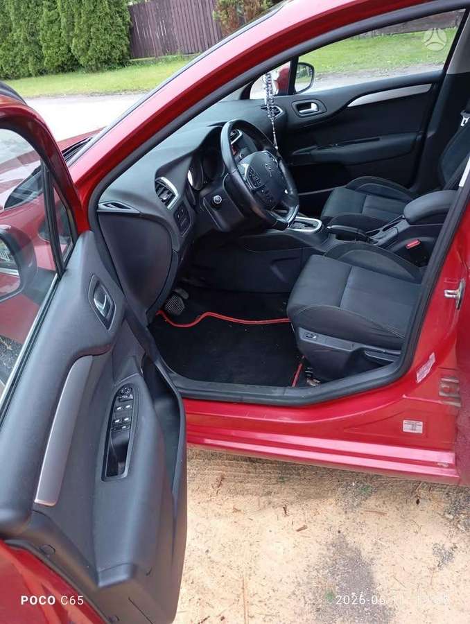 Citroen C4, 1.6 l., Хэтчбек