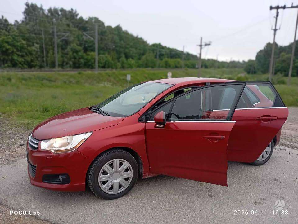 Citroen C4, 1.6 l., Хэтчбек