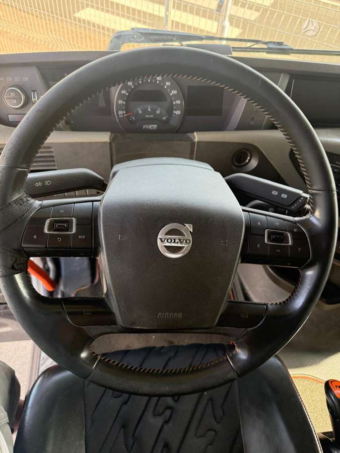 Volvo FH650 edition, платформы