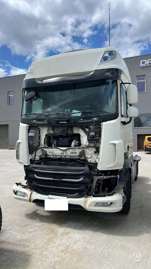 DAF FT XF105, vilkikai