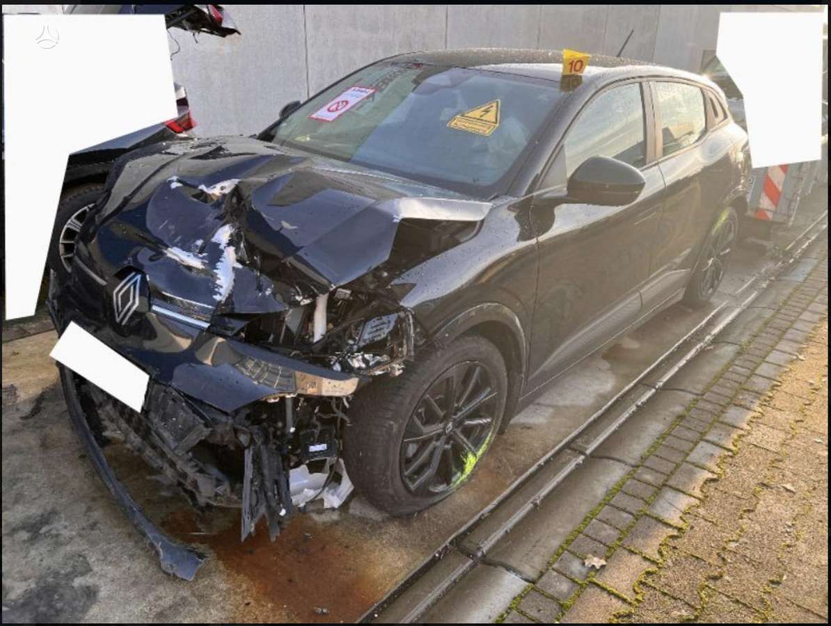 Renault Megane E-Tech, hečbekas