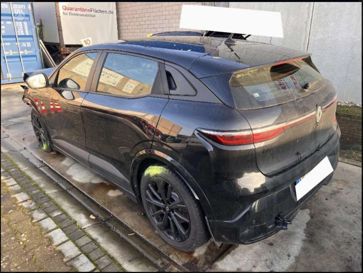 Renault Megane E-Tech, hečbekas