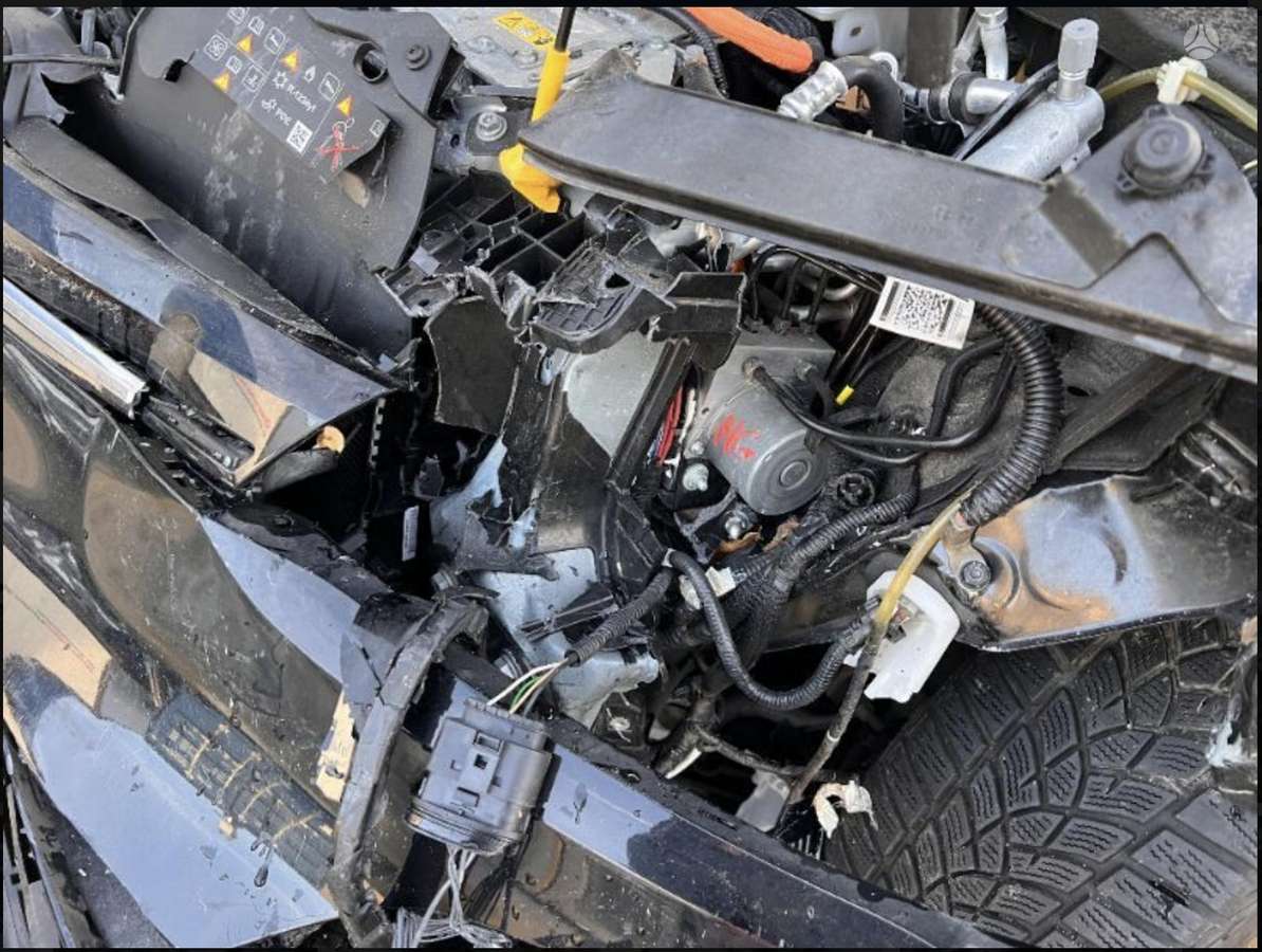 Renault Megane E-Tech, Хэтчбек