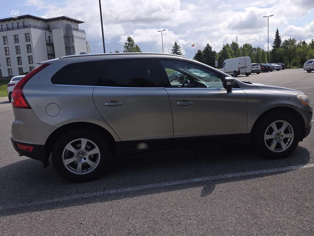 Volvo XC60 - 4