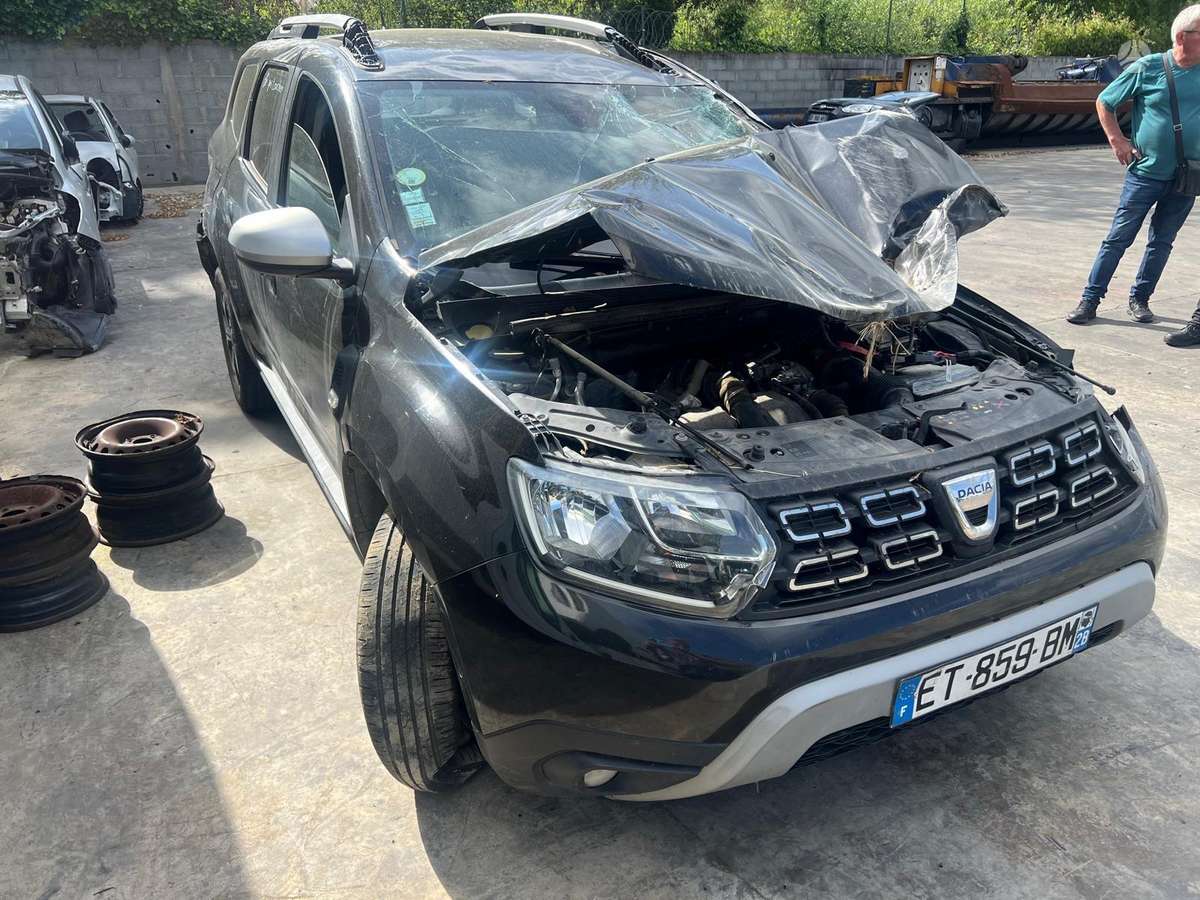 Dacia Duster, visureigis / krosoveris