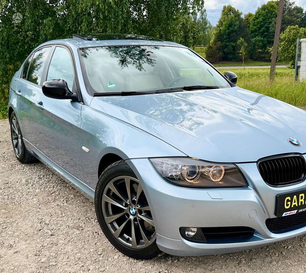 BMW 320, 2.0 l., Седан